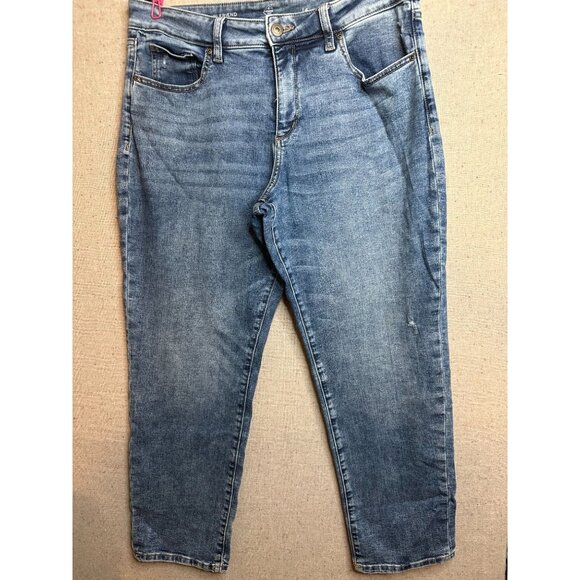 St. Johns Bay Girlfriend Fit Womens Light Blue Denim Jeans Sz 14 - Picture 3 of 9